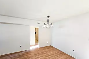 1302 Bradley Ct, South Brunswick Township, NJ 08540 - Photo 7