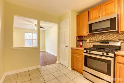 32 Catherine Court, Old Bridge Township, NJ 08879 - Photo 13