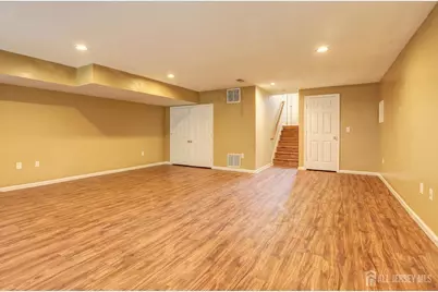 32 Catherine Court, Old Bridge Township, NJ 08879 - Photo 23