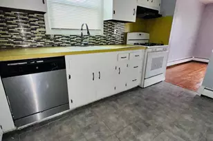 32 Union Pl, Irvington, NJ 07111 - Photo 3