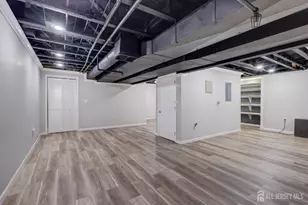 100 Forest Dr, Piscataway Township, NJ 08854 - Photo 27