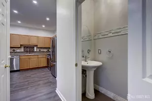 100 Forest Dr, Piscataway Township, NJ 08854 - Photo 31