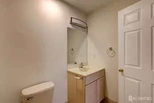 100 Forest Dr, Piscataway Township, NJ 08854 - Photo 41