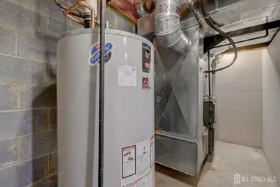 100 Forest Drive, Piscataway Township, NJ 08854 - Photo 29