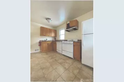 25 Hull Drive, Edison, NJ 08817 - Photo 5