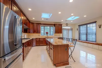 18 Lovell Drive, Plainsboro Township, NJ 08536 - Photo 7