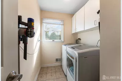 990 Hoover Drive, North Brunswick Township, NJ 08902 - Photo 19