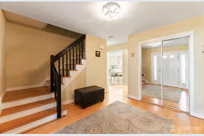 990 Hoover Drive, North Brunswick Township, NJ 08902 - Photo 5