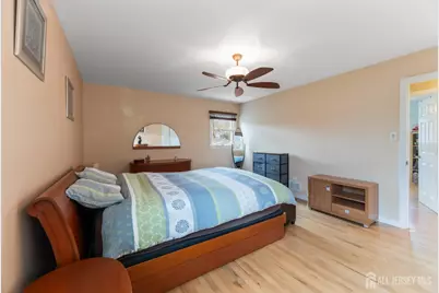 990 Hoover Drive, North Brunswick Township, NJ 08902 - Photo 21