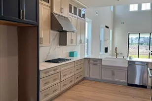 47 Sofia Dr, Manalapan Township, NJ 07726 - Photo 9