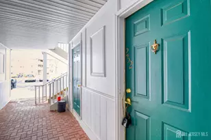 252 Kempsey Dr, North Brunswick Township, NJ 08902 - Photo 17