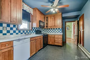 67 Washington St, South River, NJ 08882 - Photo 5