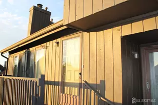 224 Westgate Dr, Edison, NJ 08820 - Photo 3