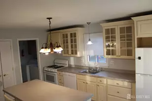224 Westgate Dr, Edison, NJ 08820 - Photo 9