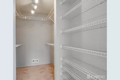 304 Wimbeldon Court, North Brunswick Township, NJ 08902 - Photo 11