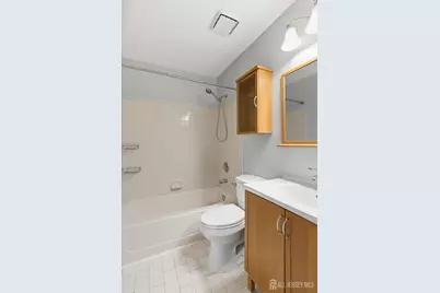 60 Hampshire Drive, Plainsboro Township, NJ 08536 - Photo 29