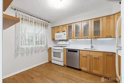 60 Hampshire Drive, Plainsboro Township, NJ 08536 - Photo 7