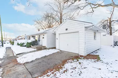 751 Hanson Avenue, Perth Amboy, NJ 08861 - Photo 27