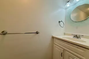 256 Willowbrook Dr, North Brunswick Township, NJ 08902 - Photo 9