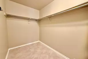 256 Willowbrook Dr, North Brunswick Township, NJ 08902 - Photo 13