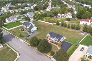 27 Samantha Dr, Monroe Township, NJ 08831 - Photo 17