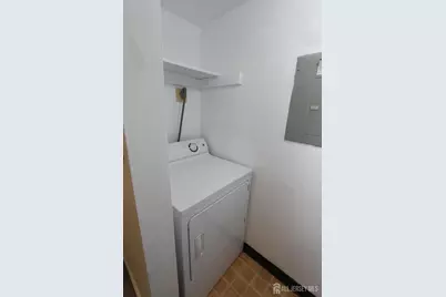 7714 Tamarron Drive, Plainsboro Township, NJ 08536 - Photo 19