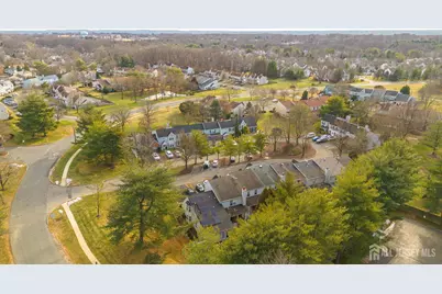 5 Lawry Court, East Brunswick Township, NJ 08816 - Photo 15