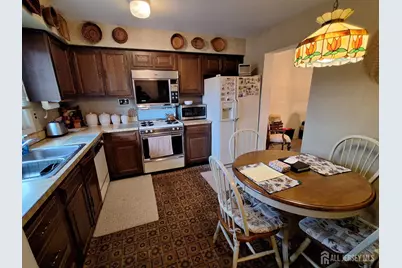 367 Willowbrook Drive, North Brunswick Township, NJ 08902 - Photo 7