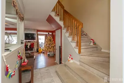 23 Borelle Square, Sayreville, NJ 08859 - Photo 3