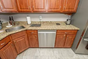 23 Borelle Square, Sayreville, NJ 08859 - Photo 11