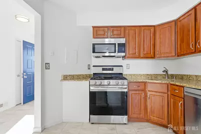 23 Borelle Square, Sayreville, NJ 08859 - Photo 11