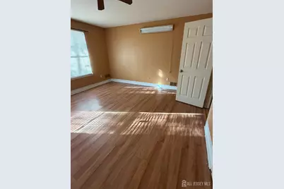 1202 Woodbridge Commons Way, Iselin, NJ 08817 - Photo 13