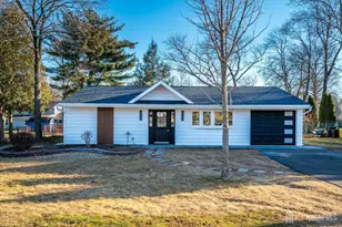 20 Starling Rd, South Brunswick Township, NJ 08824 - Photo 1