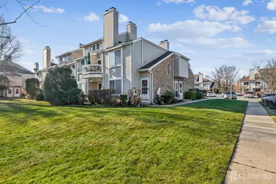36 Farnham Square, Sayreville, NJ 08859 - Photo 31