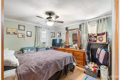 81 Larch Street, Port Reading, NJ 07064 - Photo 7