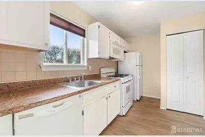 1606 Madaline Drive, Avenel, NJ 07001 - Photo 5