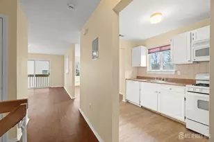 1606 Madaline Dr, Avenel, NJ 07001 - Photo 17