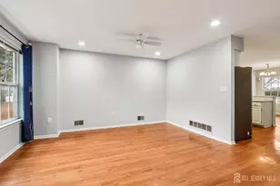 44 Heather Ct, South Brunswick Township, NJ 08852 - Photo 11