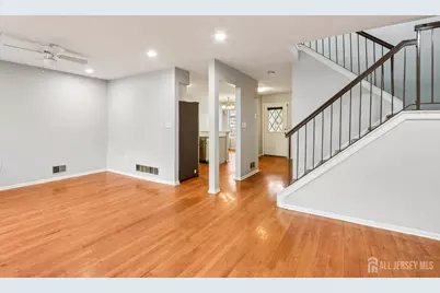 44 Heather Court, South Brunswick Township, NJ 08852 - Photo 9