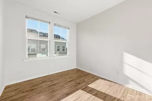 6 Bond St, North Brunswick Township, NJ 08902 - Photo 27