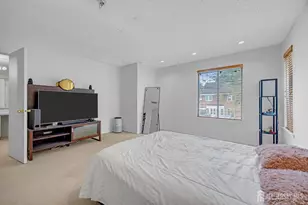 89 Park Gate Dr, Edison, NJ 08820 - Photo 11