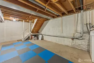 103 Pheasant Run, Edison, NJ 08820 - Photo 17