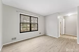 103 Pheasant Run, Edison, NJ 08820 - Photo 13