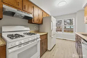 103 Pheasant Run, Edison, NJ 08820 - Photo 25