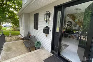 102 Gracey St, Edison, NJ 08817 - Photo 13