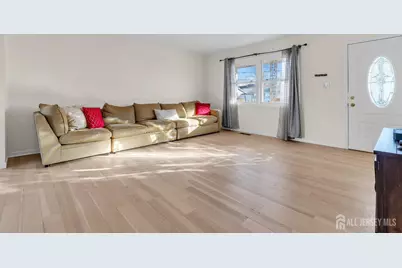 37 10th Avenue, Monroe Township, NJ 08831 - Photo 5