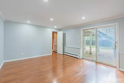 927 Wood Avenue, Edison, NJ 08820 - Photo 29