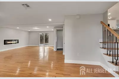 21 Vauxhall Road, East Brunswick Township, NJ 08816 - Photo 5