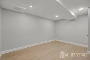 21 Vauxhall Rd, East Brunswick Township, NJ 08816 - Photo 23