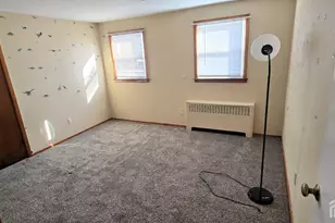 35 Berkley Blvd, Iselin, NJ 08830 - Photo 19